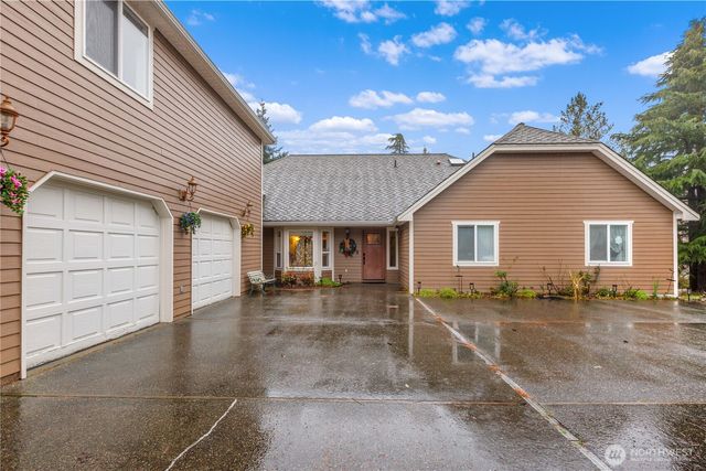3836 Bay Lane, Anacortes, WA 98221