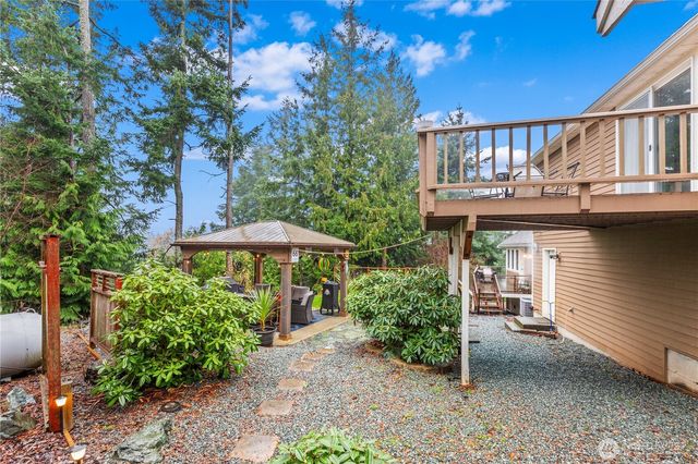 3836 Bay Lane, Anacortes, WA 98221