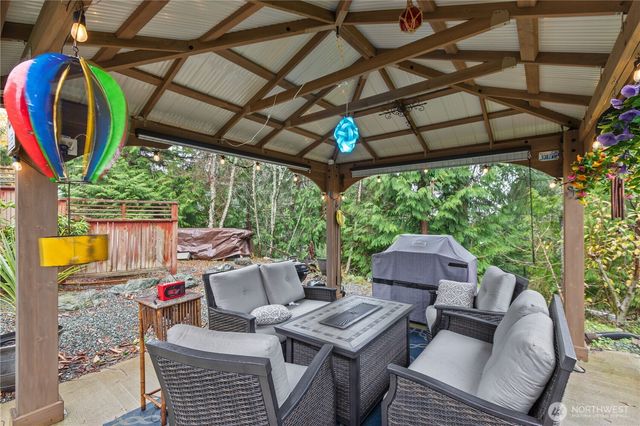 3836 Bay Lane, Anacortes, WA 98221