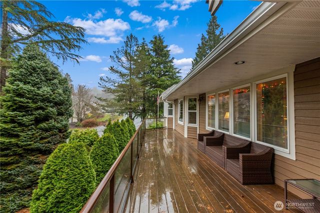 3836 Bay Lane, Anacortes, WA 98221