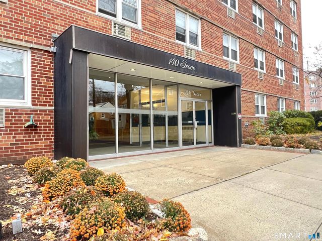 140 Grove Street 5J, Stamford, CT 06901