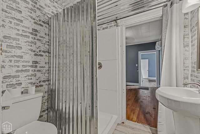 624 W Jefferson Avenue, Jonesboro, AR 72401