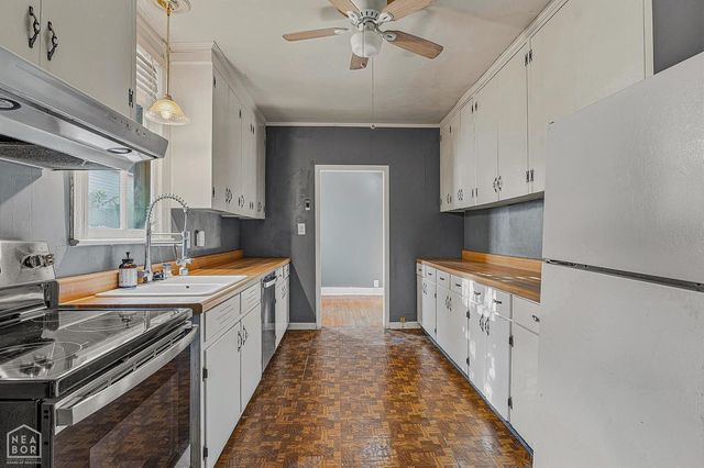 624 W Jefferson Avenue, Jonesboro, AR 72401