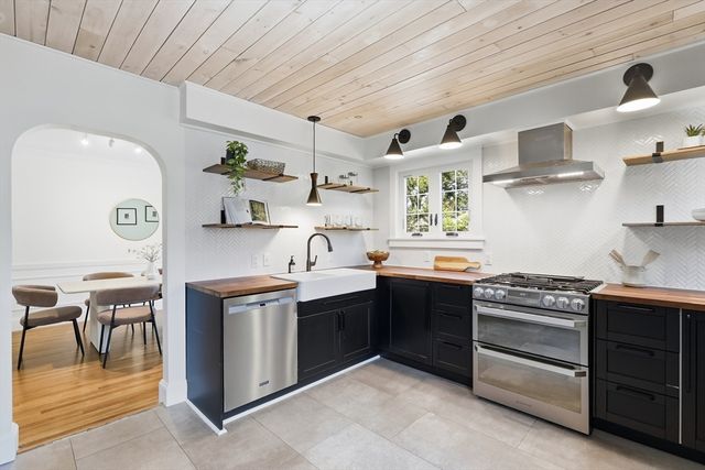 26 Perkins Street, Arlington, MA 02476