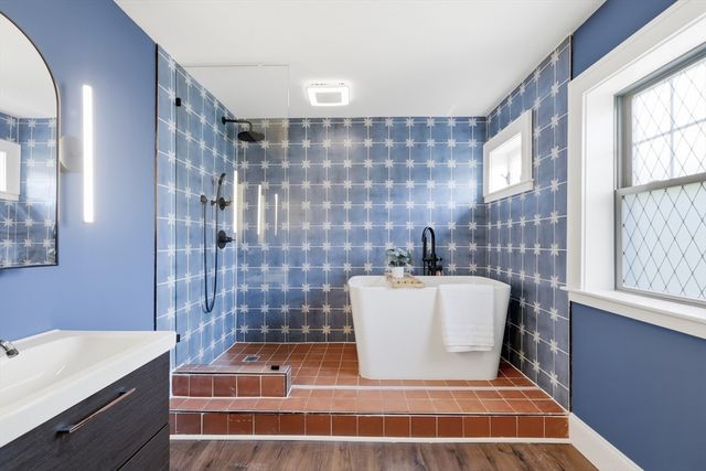 26 Perkins Street, Arlington, MA 02476