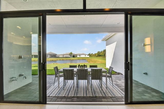 11063 Willow Grv Terrace, Boynton Beach, FL 33473