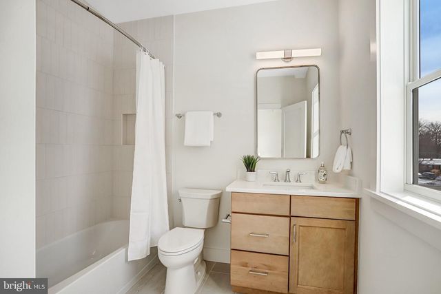 2633 WOOSTER CT, Vienna, VA 22180