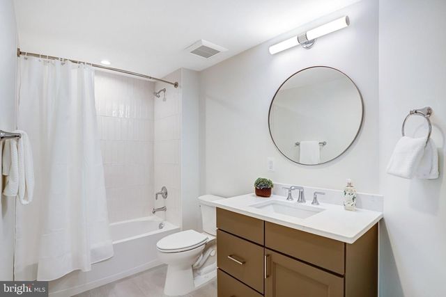 2633 WOOSTER CT, Vienna, VA 22180