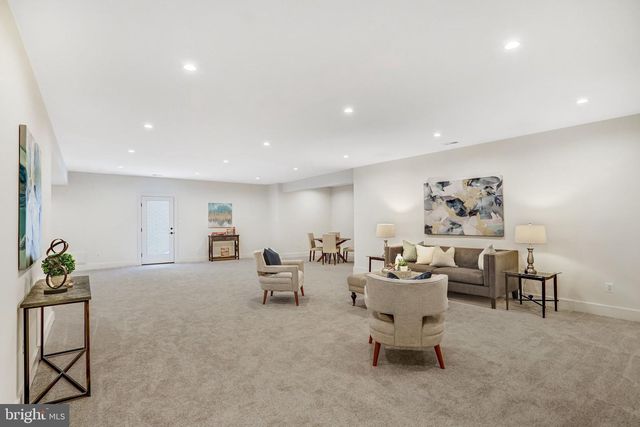 2633 WOOSTER CT, Vienna, VA 22180