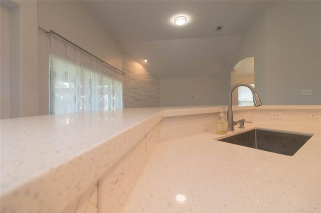 1318 Ragsdale Lane, Katy, TX 77494