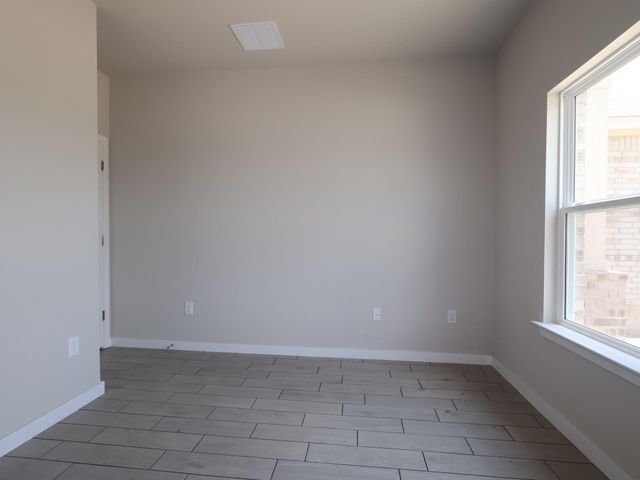 10104 Majestic Hawk WAY, Buda, TX 78610