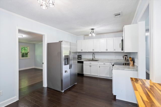 8659 Marlboro Avenue, Barnwell, SC 29812