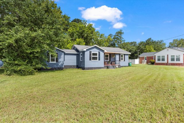 8659 Marlboro Avenue, Barnwell, SC 29812