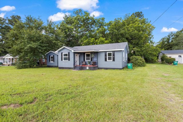 8659 Marlboro Avenue, Barnwell, SC 29812