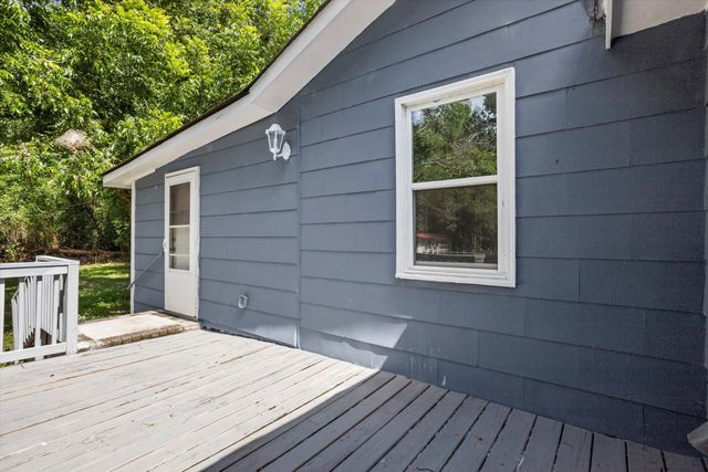 8659 Marlboro Avenue, Barnwell, SC 29812