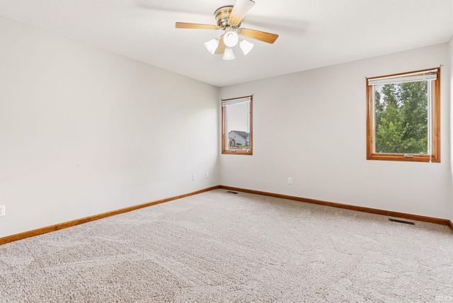 2726 Bearberry Court, Fort Wayne, IN 46818