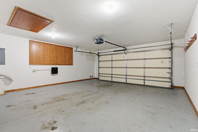 2726 Bearberry Court, Fort Wayne, IN 46818