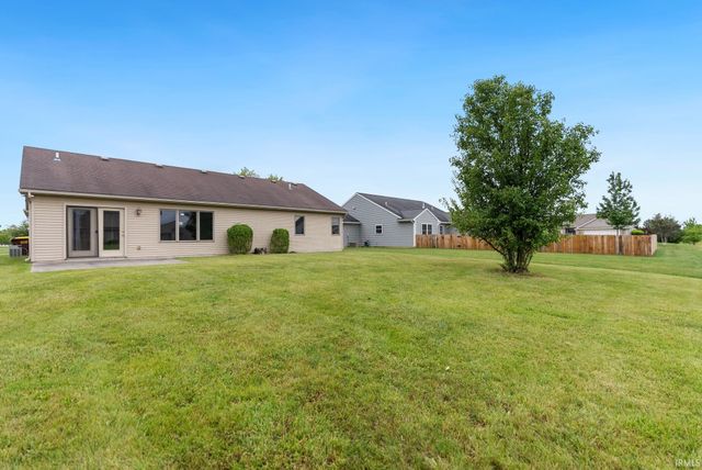 2726 Bearberry Court, Fort Wayne, IN 46818
