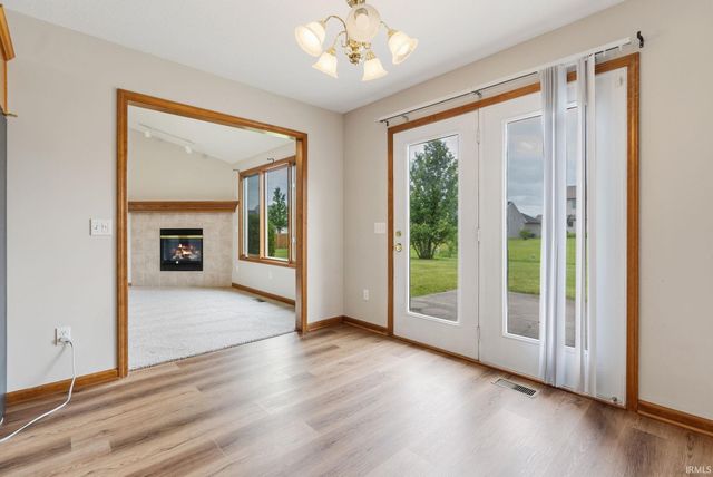 2726 Bearberry Court, Fort Wayne, IN 46818