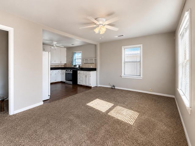 703 S Birmingham Street, Amarillo, TX 79104