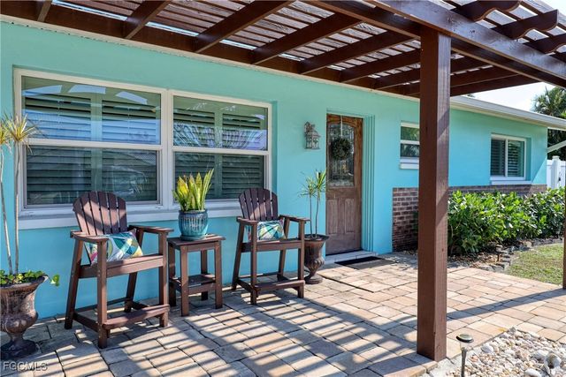 7238 Emily DR, Fort Myers, FL 33908