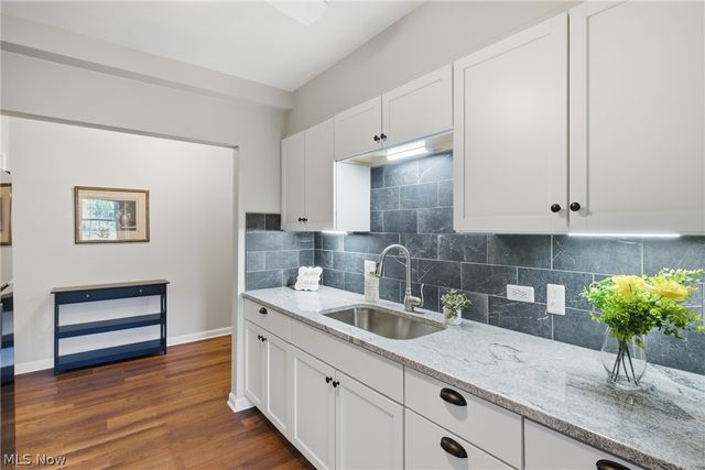 13800 Fairhill Rd 419, Shaker Heights, OH 44120
