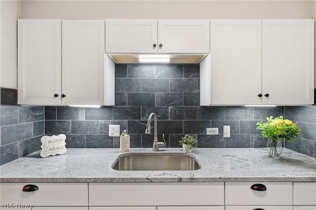 13800 Fairhill Rd 419, Shaker Heights, OH 44120
