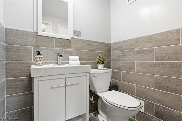 13800 Fairhill Rd 419, Shaker Heights, OH 44120