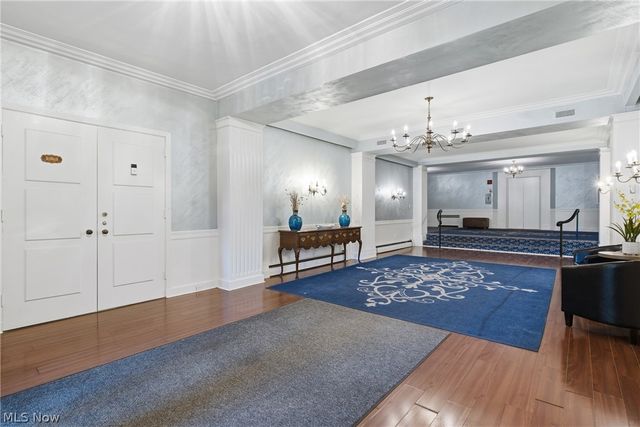 13800 Fairhill Rd 419, Shaker Heights, OH 44120