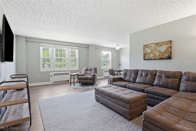13800 Fairhill Rd 419, Shaker Heights, OH 44120