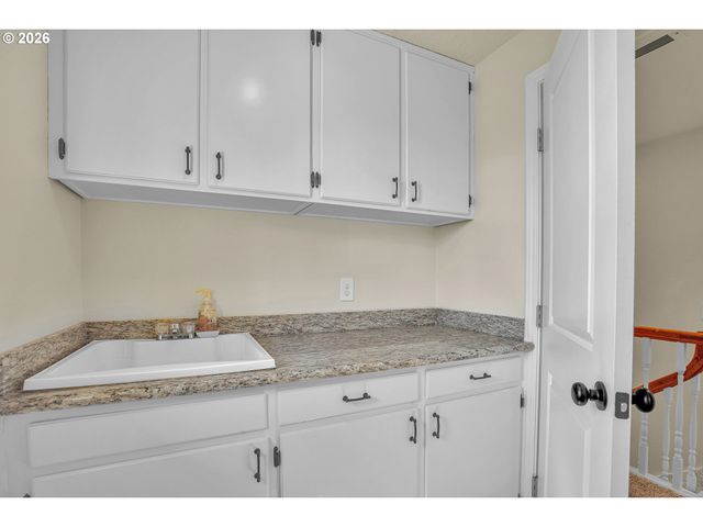 17295 TIMOTHY Way, Gladstone, OR 97027