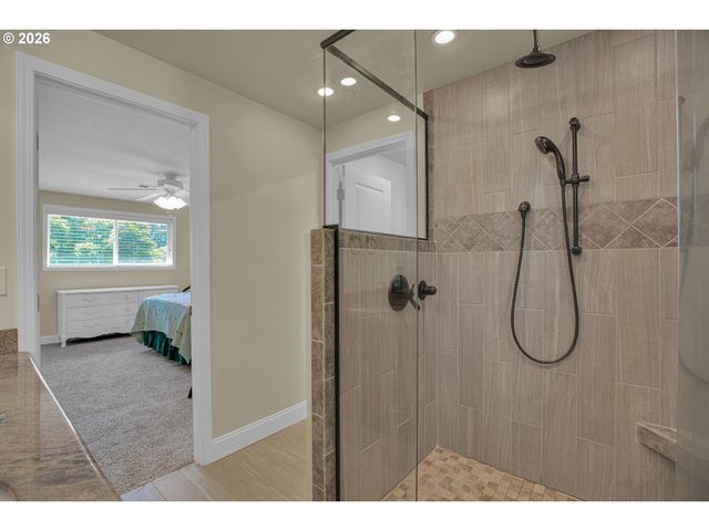 17295 TIMOTHY Way, Gladstone, OR 97027
