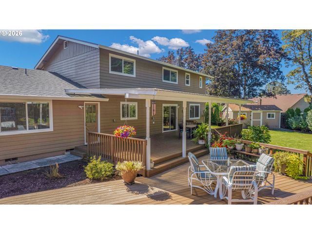 17295 TIMOTHY Way, Gladstone, OR 97027