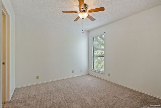6406 BROOK CV, San Antonio, TX 78240