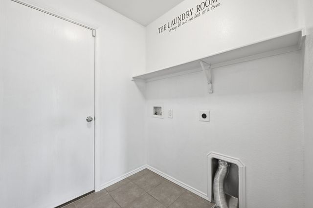 10001 Amosite Drive, Fort Worth, TX 76131