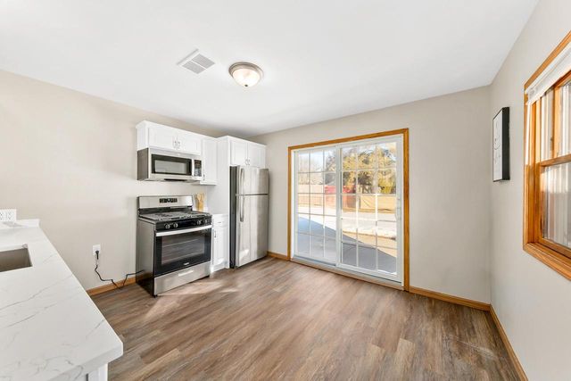 6136 W Oklahoma AVENUE, Milwaukee, WI 53219