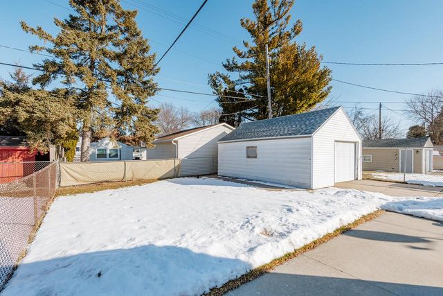 6136 W Oklahoma AVENUE, Milwaukee, WI 53219