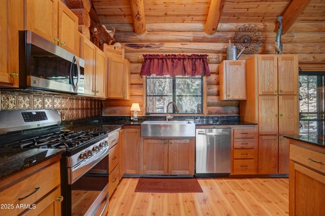 1338 Sierry Peaks Drive, Prescott, AZ 86305