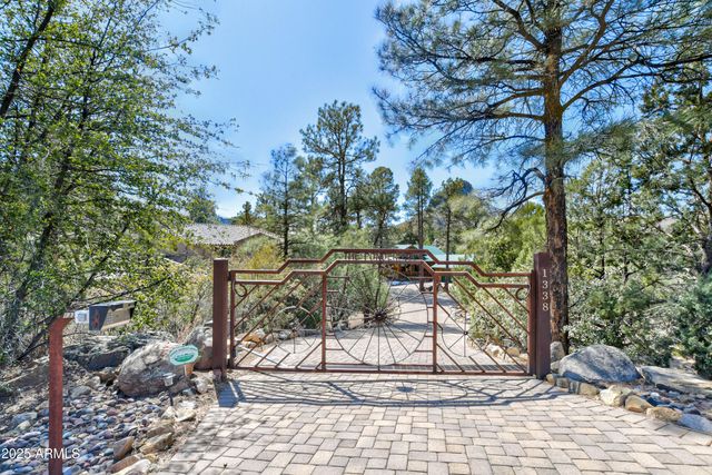 1338 Sierry Peaks Drive, Prescott, AZ 86305