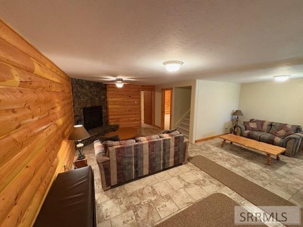 Image 22 of property listing at 3560 Rock Creek Lane, Island Park, ID 83429