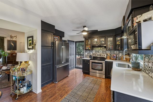 4756 70th Place, Urbandale, IA 50322