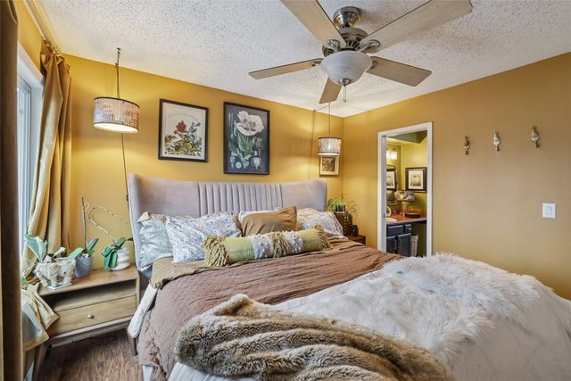 4756 70th Place, Urbandale, IA 50322