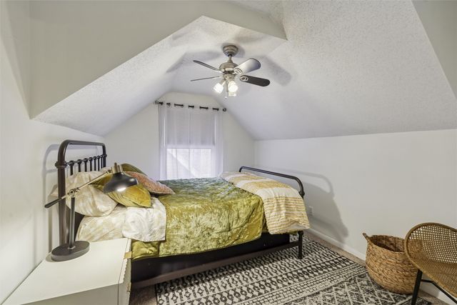 4756 70th Place, Urbandale, IA 50322