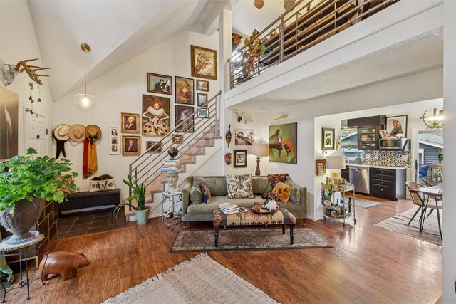 4756 70th Place, Urbandale, IA 50322