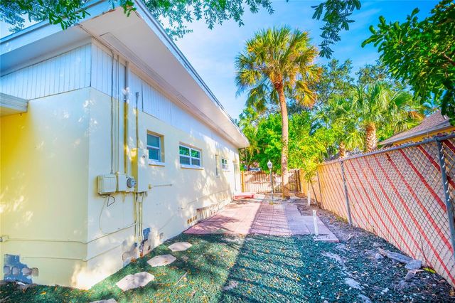 720 - 724 7TH STREET N, St Petersburg, FL 33701