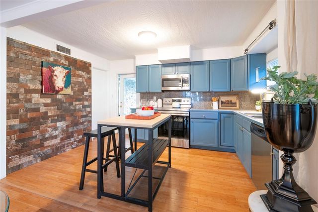 720 - 724 7TH STREET N, St Petersburg, FL 33701