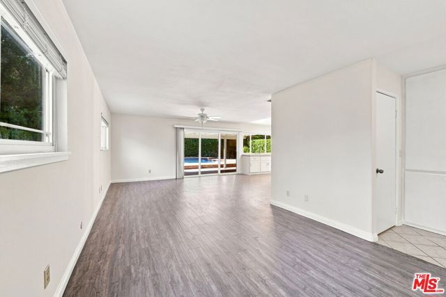 18744 Vintage Street, Northridge (los Angeles), CA 91324