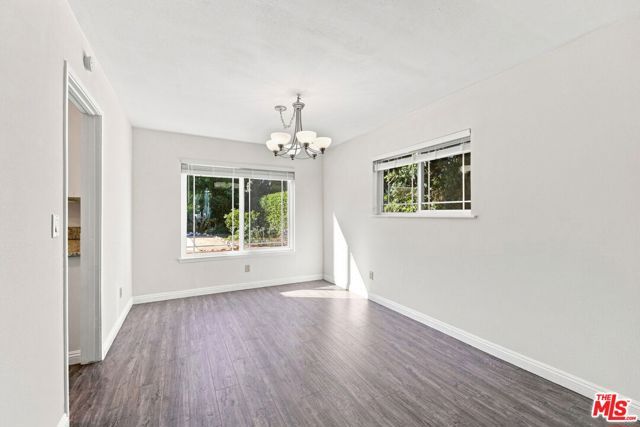 18744 Vintage Street, Northridge (los Angeles), CA 91324