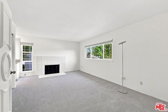 18744 Vintage Street, Northridge (los Angeles), CA 91324