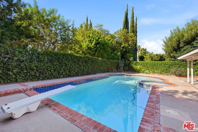 18744 Vintage Street, Northridge (los Angeles), CA 91324